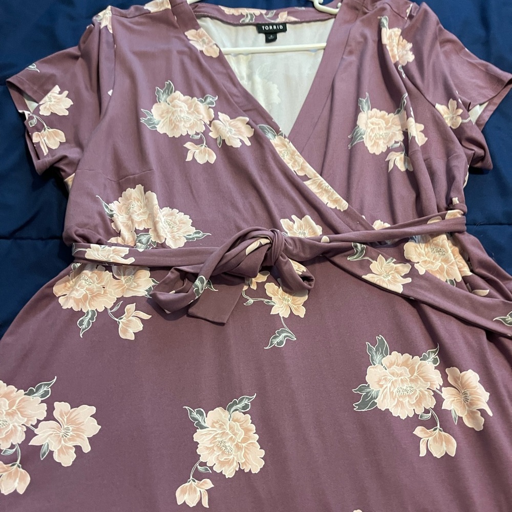 Torrid babydoll light purple floral top size 3